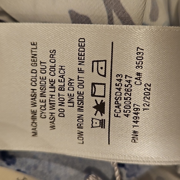 💕FAVORITE DAUGHTER💕 The Favorite Dress ~ Blue White Floral Print Medium M NWT - Picture 16 of 16